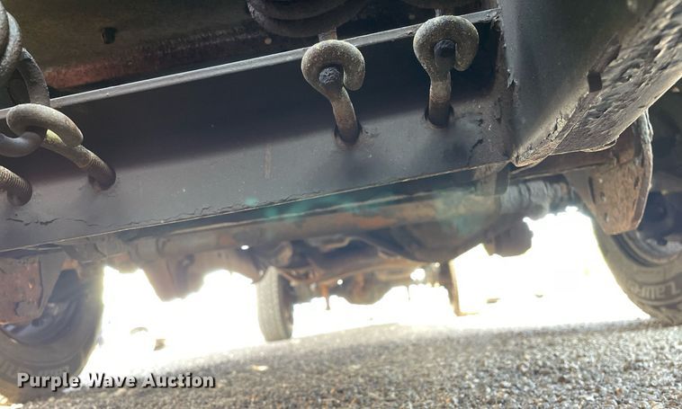 image for item DS8752 2012 Ford F350 Super Duty XL  flatbed pickup truck