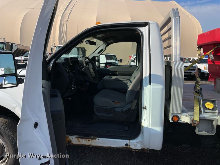 image for item DS8752 2012 Ford F350 Super Duty XL  flatbed pickup truck