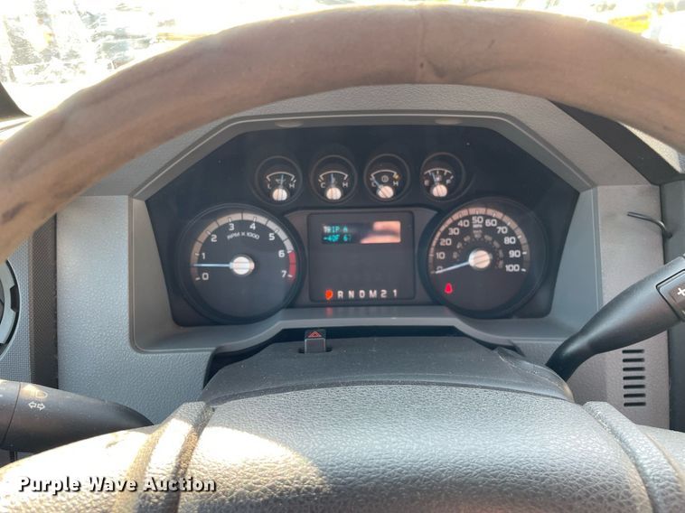 image for item DS8752 2012 Ford F350 Super Duty XL  flatbed pickup truck