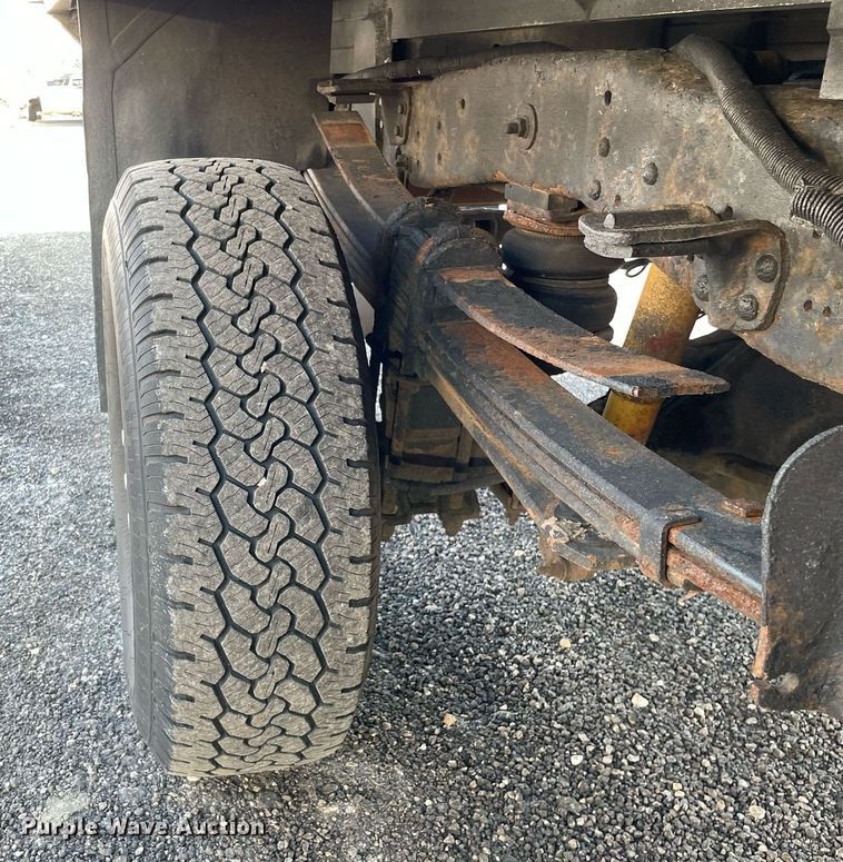 image for item DS8752 2012 Ford F350 Super Duty XL  flatbed pickup truck