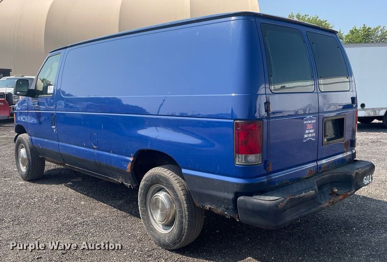 image for item DS8754 2003 Ford E250  van