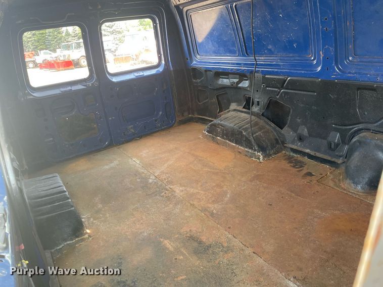 image for item DS8754 2003 Ford E250  van