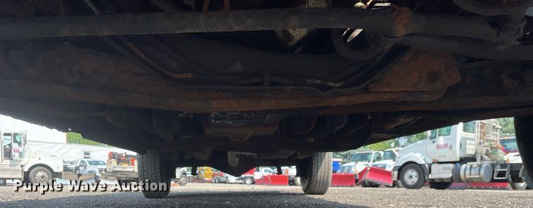 image for item DS8754 2003 Ford E250  van