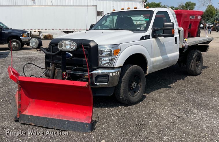 image for item DS8756 2012 Ford F350 Super Duty XL  flatbed pickup truck