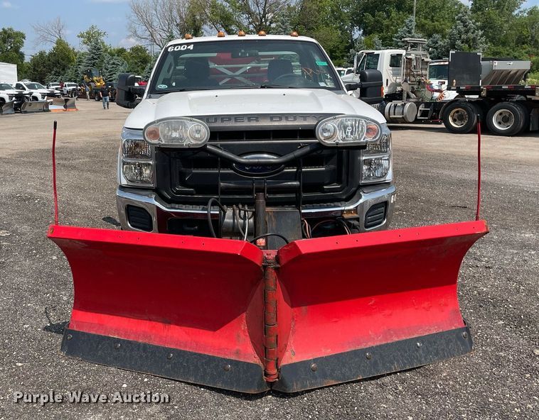 image for item DS8756 2012 Ford F350 Super Duty XL  flatbed pickup truck