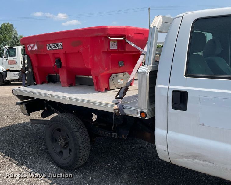 image for item DS8756 2012 Ford F350 Super Duty XL  flatbed pickup truck