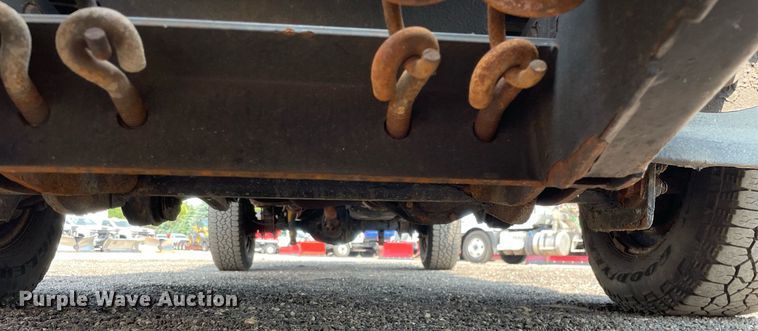 image for item DS8756 2012 Ford F350 Super Duty XL  flatbed pickup truck