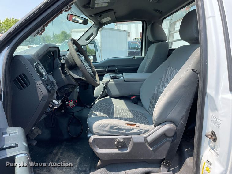 image for item DS8756 2012 Ford F350 Super Duty XL  flatbed pickup truck