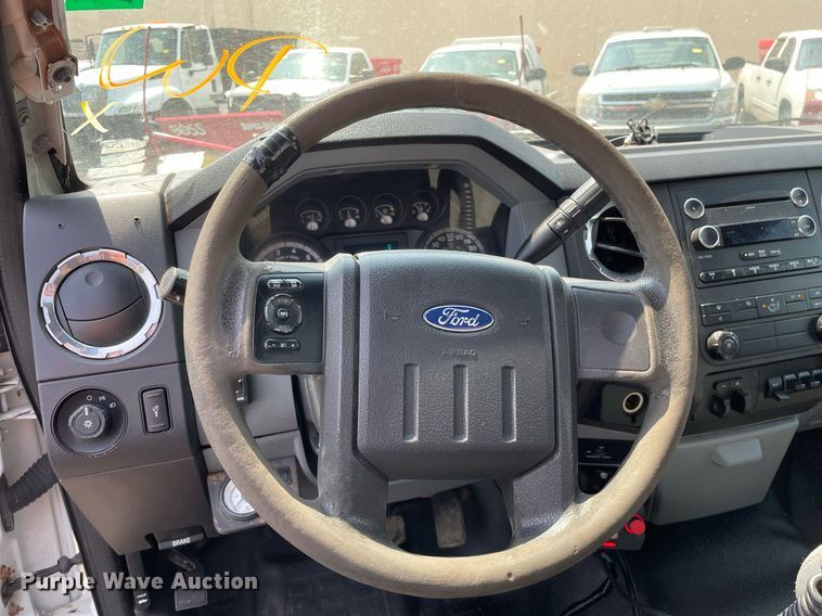 image for item DS8756 2012 Ford F350 Super Duty XL  flatbed pickup truck