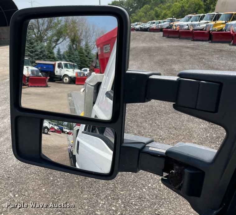 image for item DS8756 2012 Ford F350 Super Duty XL  flatbed pickup truck