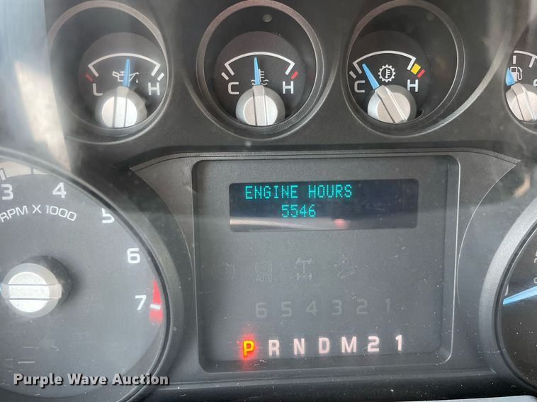 image for item DS8756 2012 Ford F350 Super Duty XL  flatbed pickup truck