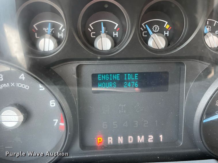 image for item DS8756 2012 Ford F350 Super Duty XL  flatbed pickup truck