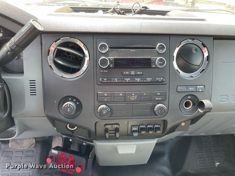 image for item DS8756 2012 Ford F350 Super Duty XL  flatbed pickup truck