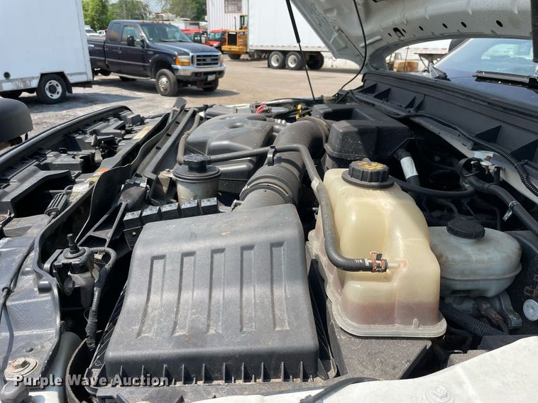 image for item DS8756 2012 Ford F350 Super Duty XL  flatbed pickup truck