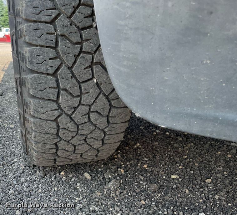 image for item DS8756 2012 Ford F350 Super Duty XL  flatbed pickup truck