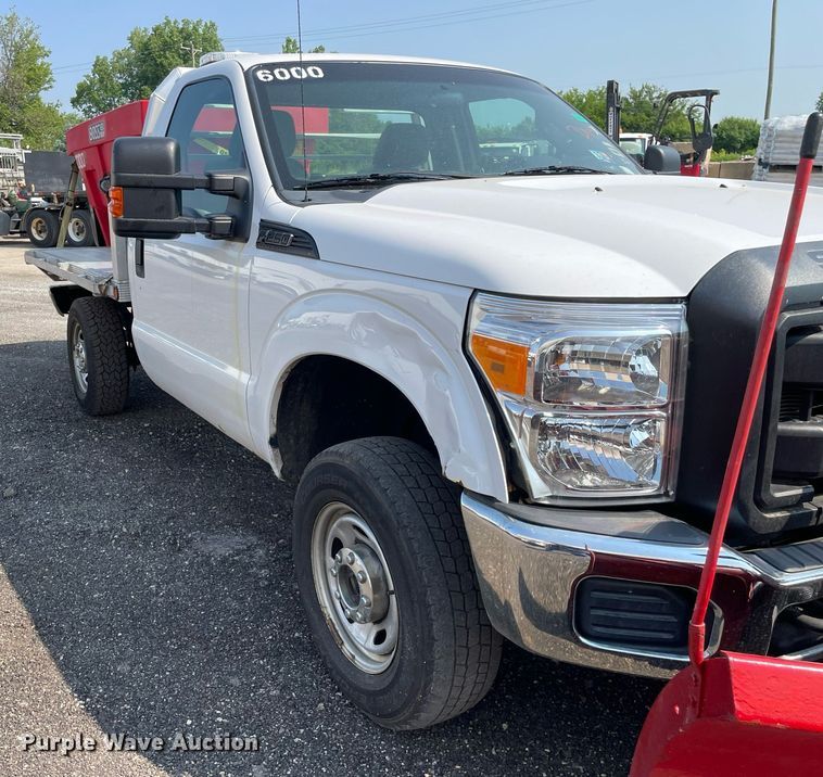 image for item DS8757 2012 Ford F250 Super Duty XL  flatbed pickup truck