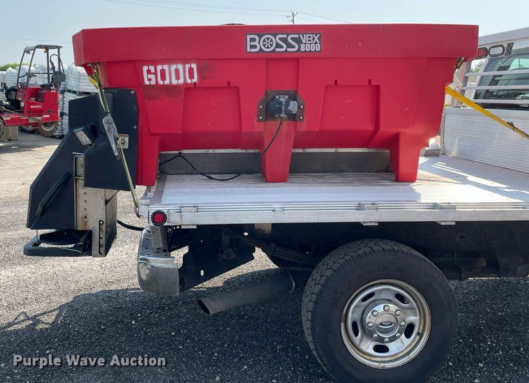 image for item DS8757 2012 Ford F250 Super Duty XL  flatbed pickup truck