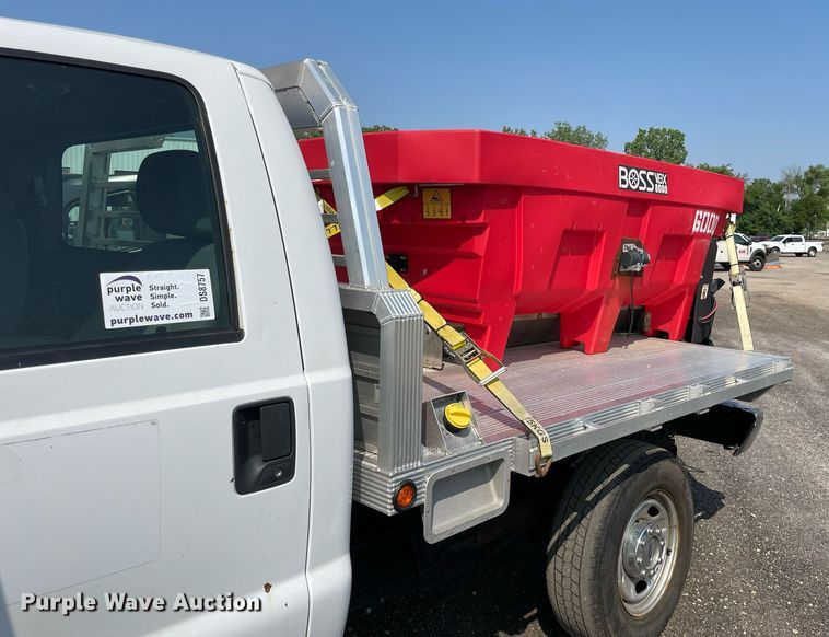 image for item DS8757 2012 Ford F250 Super Duty XL  flatbed pickup truck