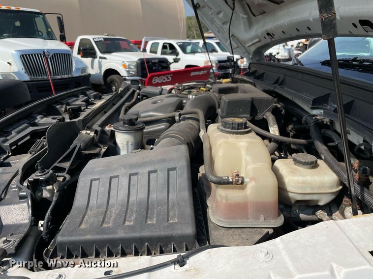 image for item DS8757 2012 Ford F250 Super Duty XL  flatbed pickup truck