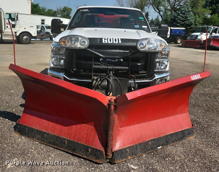 image for item DS8758 2012 Ford F250 Super Duty XL  flatbed pickup truck