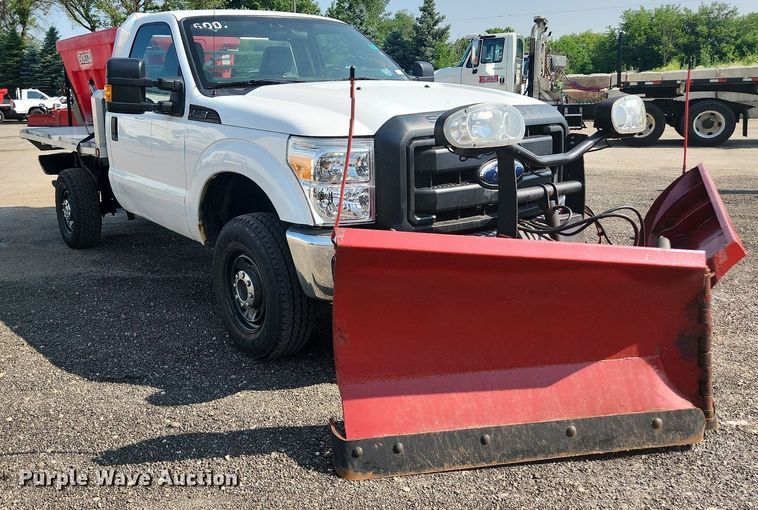 image for item DS8758 2012 Ford F250 Super Duty XL  flatbed pickup truck