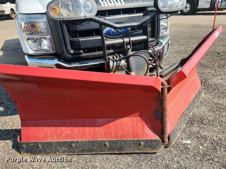 image for item DS8758 2012 Ford F250 Super Duty XL  flatbed pickup truck