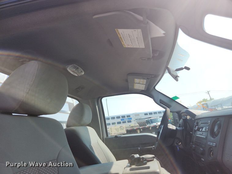 image for item DS8758 2012 Ford F250 Super Duty XL  flatbed pickup truck