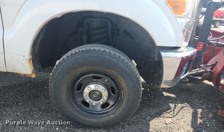 image for item DS8758 2012 Ford F250 Super Duty XL  flatbed pickup truck