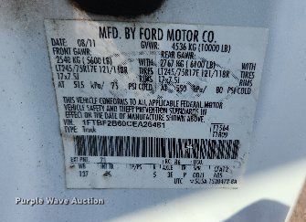 image for item DS8758 2012 Ford F250 Super Duty XL  flatbed pickup truck