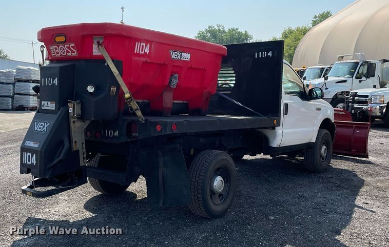 image for item DS8759 2006 Ford F350 Super Duty XL  flatbed pickup truck