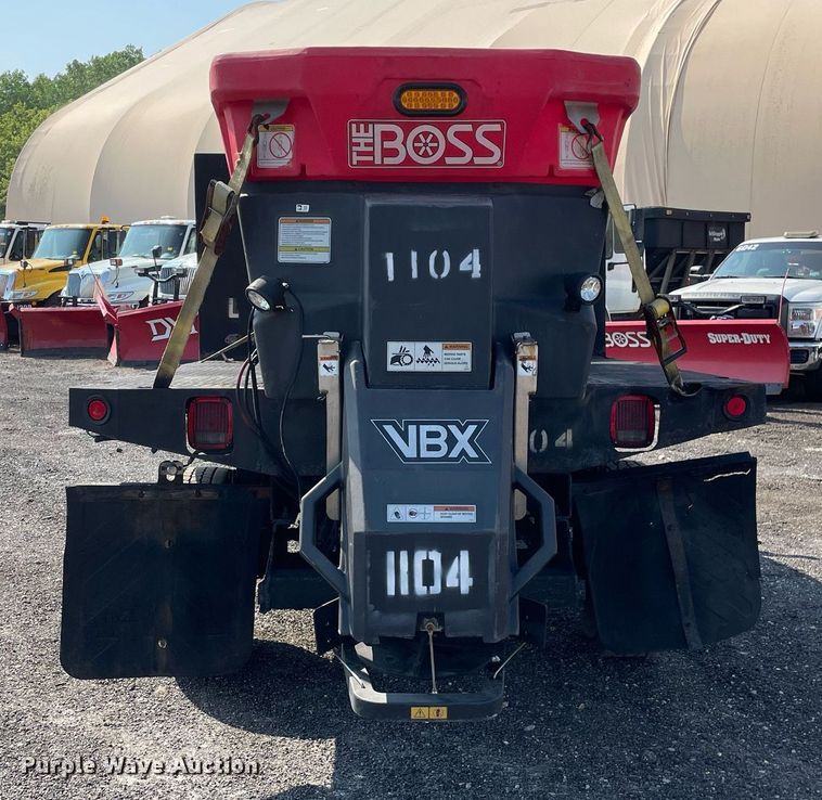 image for item DS8759 2006 Ford F350 Super Duty XL  flatbed pickup truck