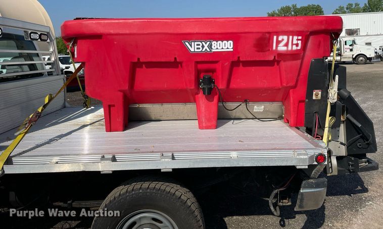 image for item DS8760 2010 Ford F250 Super Duty XL  flatbed pickup truck