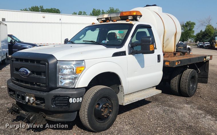 image for item DS8761 2011 Ford F350 Super Duty XL  flatbed pickup truck