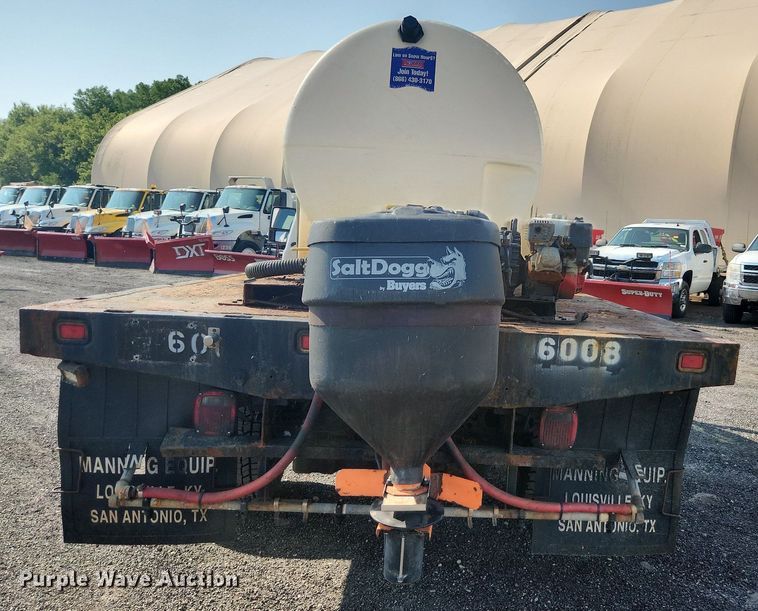 image for item DS8761 2011 Ford F350 Super Duty XL  flatbed pickup truck