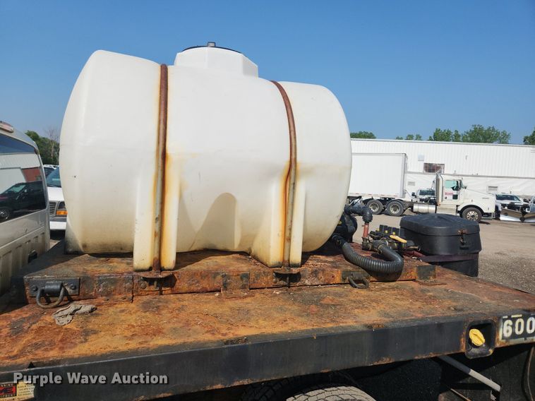 image for item DS8761 2011 Ford F350 Super Duty XL  flatbed pickup truck