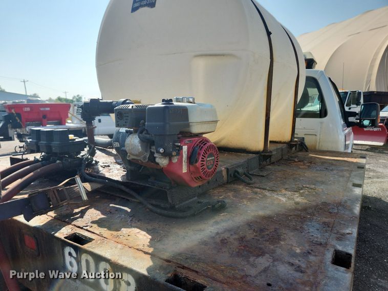 image for item DS8761 2011 Ford F350 Super Duty XL  flatbed pickup truck