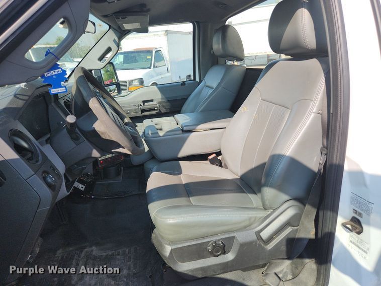 image for item DS8761 2011 Ford F350 Super Duty XL  flatbed pickup truck