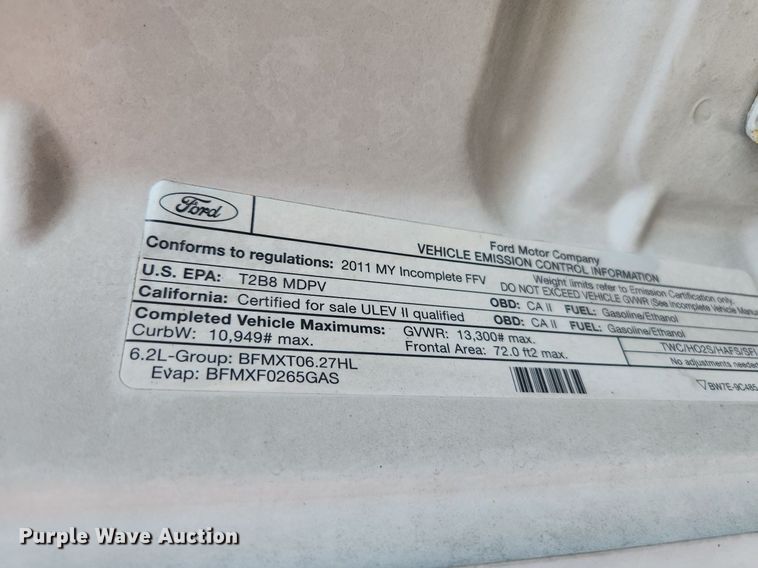 image for item DS8761 2011 Ford F350 Super Duty XL  flatbed pickup truck