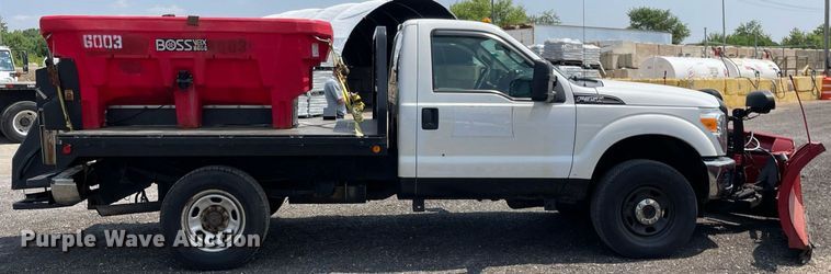 image for item DS8762 2012 Ford F350 Super Duty XL  flatbed pickup truck