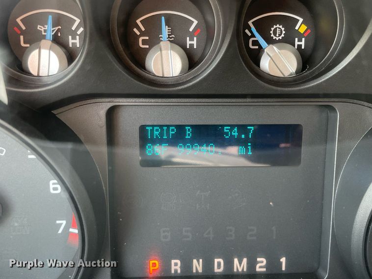 image for item DS8762 2012 Ford F350 Super Duty XL  flatbed pickup truck