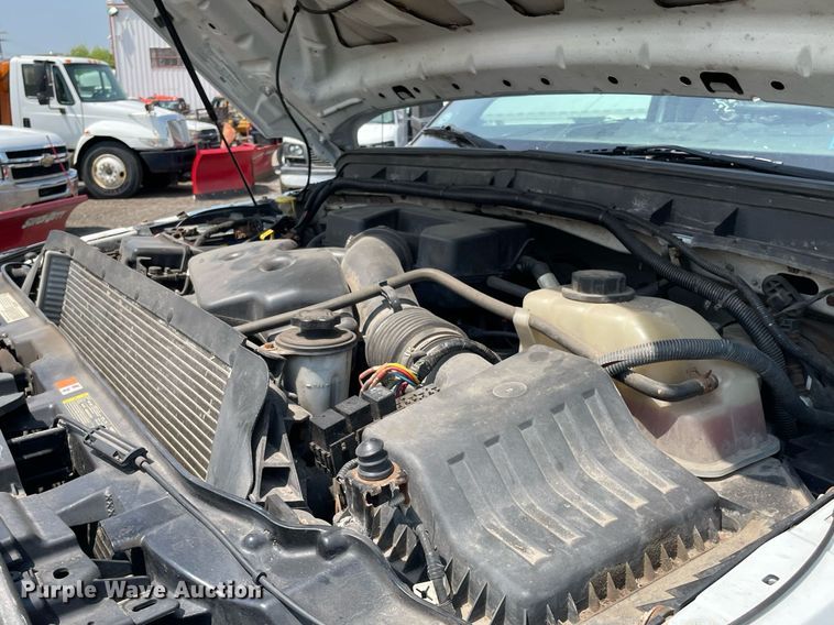 image for item DS8762 2012 Ford F350 Super Duty XL  flatbed pickup truck