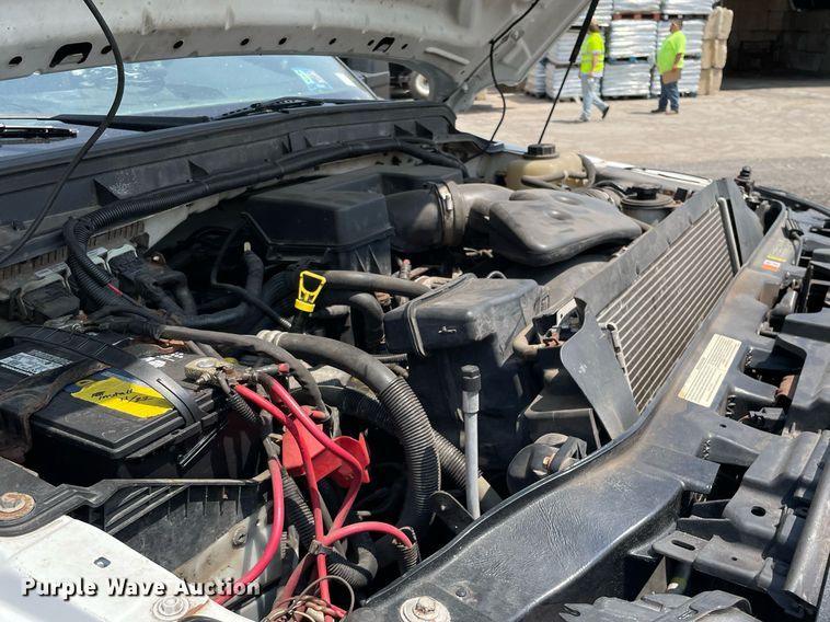 image for item DS8762 2012 Ford F350 Super Duty XL  flatbed pickup truck