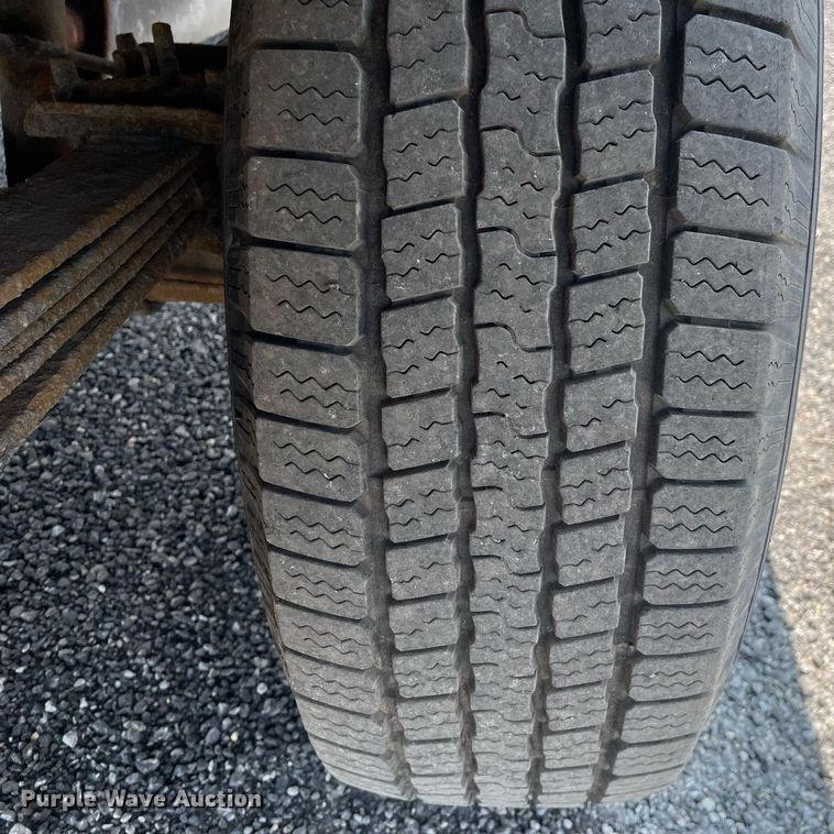 image for item DS8763 2003 Ford Ranger XLT  SuperCab flatbed pickup truck