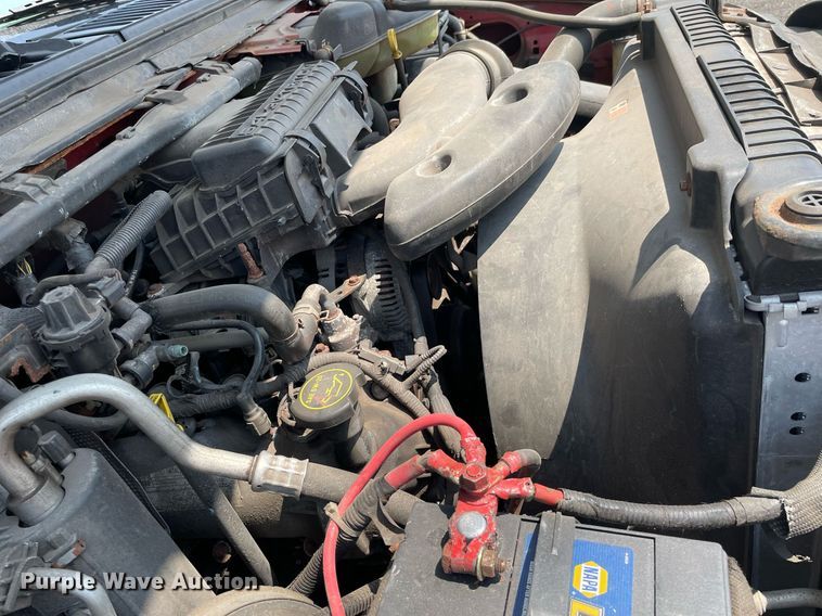 image for item DS8764 2006 Ford F350 Super Duty XL  flatbed pickup truck