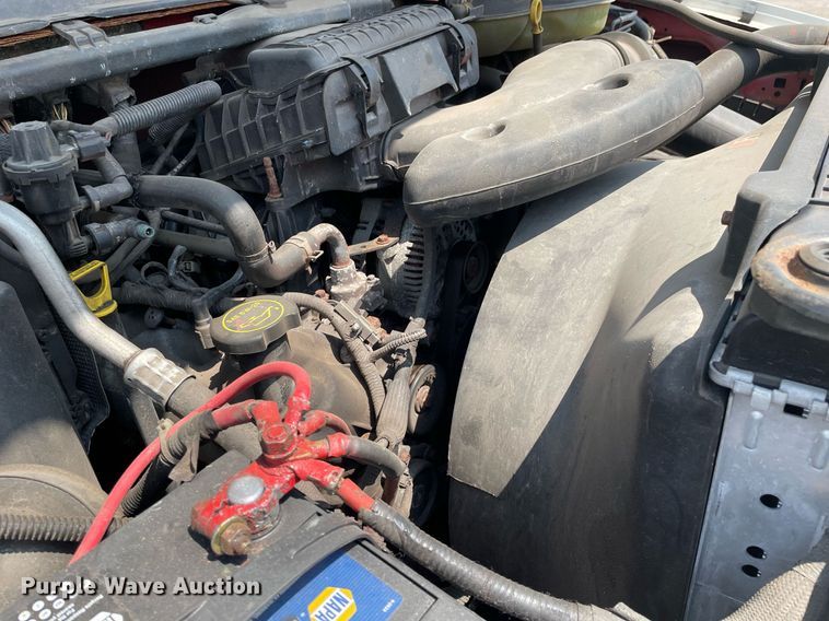 image for item DS8764 2006 Ford F350 Super Duty XL  flatbed pickup truck