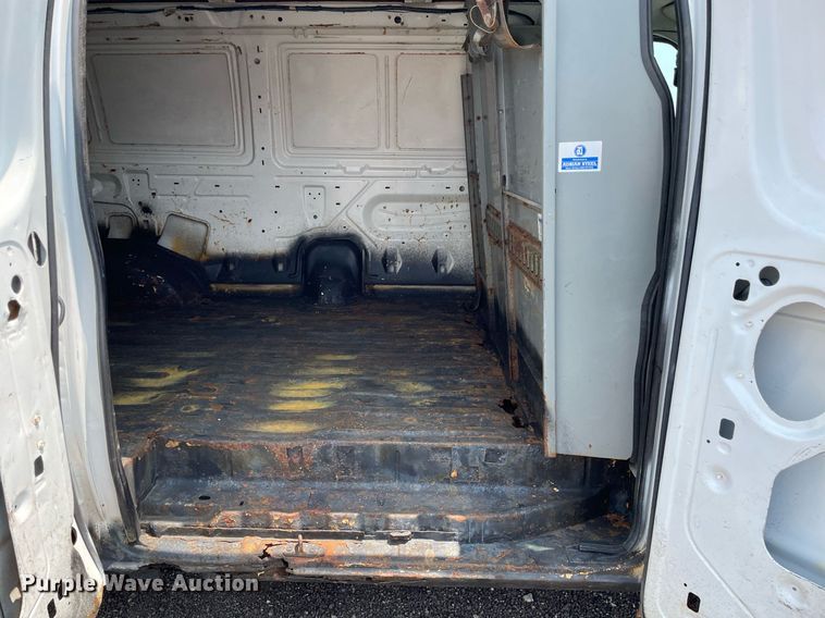 image for item DS8765 2006 Ford E250  van