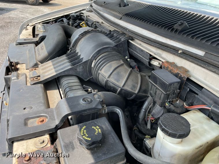 image for item DS8765 2006 Ford E250  van