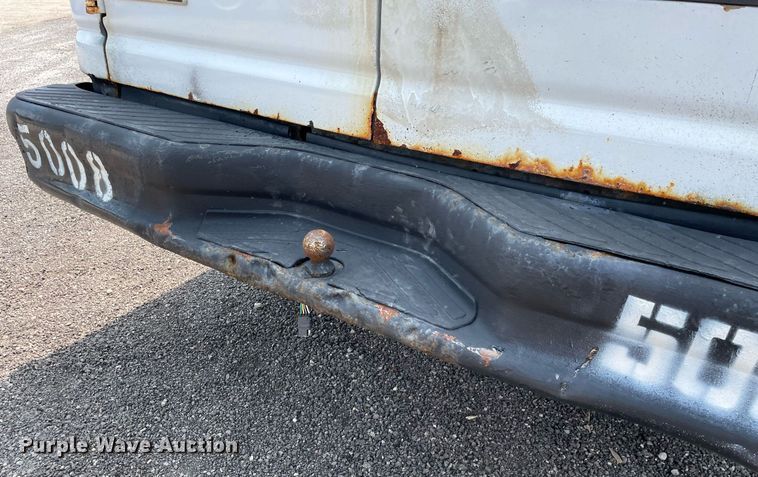 image for item DS8765 2006 Ford E250  van