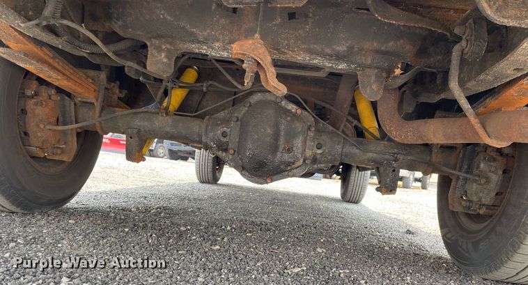 image for item DS8765 2006 Ford E250  van