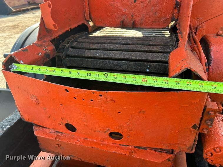 image for item DS8766 2006 International 4300  spreader truck